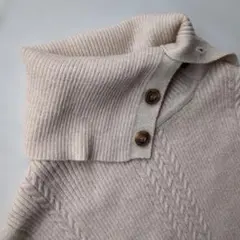 タートルネック ベスト