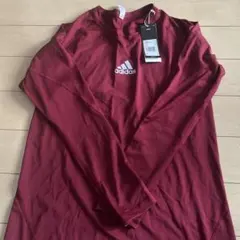 adidas長袖インナー　エンジ色
