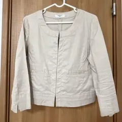 NATURAL BEAUTY BASIC ノーカラージャケット ベージュ Mのサムネイル