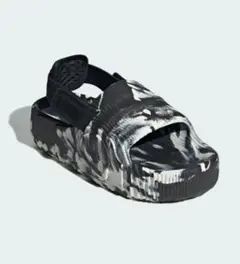 新品アディダス　23.5cmアディレッタ サンダル厚底 adidas 黒白柄