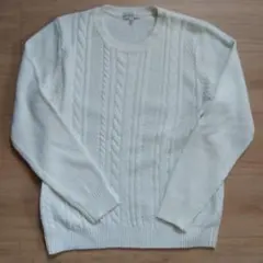 アースミュージック＆エコロジー　ケーブル編みニット　オフホワイト