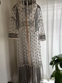 ご専用です　　　【Ray BEAMS】刺繍入りロングワンピース