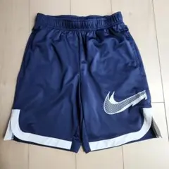 NIKEショートパンツ　ジュニア　キッズ　Lサイズ