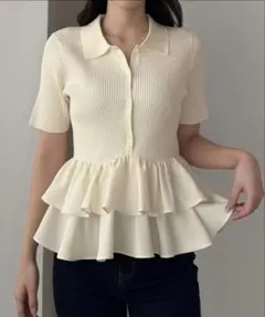 Louere ＊ フリルドッキングニットトップスのサムネイル