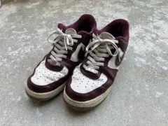NIKE AIR FORCE 1 ナイキ　スニーカー