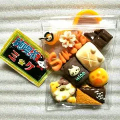 ガチャ詰め風　キャンディキーホルダー　スイーツ　にゃんこ　オレンジ　D-49