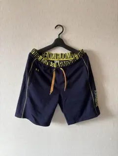 ショートパンツ 紺 アンダーアーマー レディース