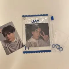 Item thumbnail for item 58761832-4cc8-49e7-bec6-a03839dfdedf