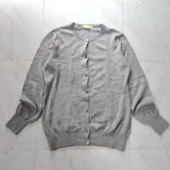 カシミアカーディガン