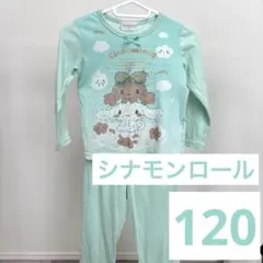 Sanrio 蓄光パジャマ 上下セット 120cm