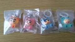 クレヨンしんちゃん　みんなでくまパジャマ