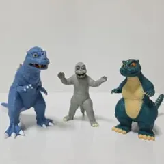 ゴジラ フィギュア 3体セット。