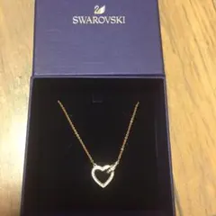 スワロフスキー ハートネックレス