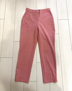 ZARA  人気　テーパードパンツ