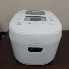 TOSHIBA 東芝 真空IH炊飯器 RC-10VQF 5.5合 2013年製 TOSHIBA 東芝 真空IH炊飯器 RC-10VQF 5.5合 2013年製 - メルカリ