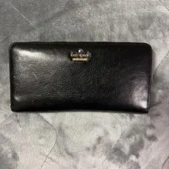 【美品】kate spade 黒 長財布　内側花柄