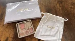 DIORバックステージグロウマキシマイザーパレット　003 パーリーピーチグロウ