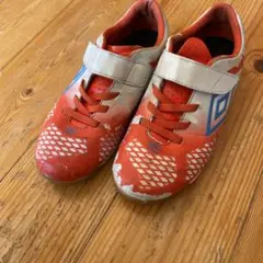 アンブロ　フットサルシューズ20センチ