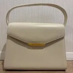 Item thumbnail for item 0fa73621-3887-40c8-b5c3-c220001133a1