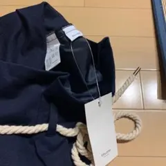 ティティベイト　新品のパンツのサムネイル