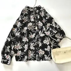 EMODA エモダ ボタニカル柄 とろみ 黒 M 夏 きれいめのサムネイル