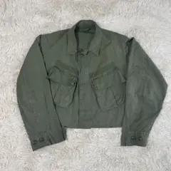値下げ済み【古着】ミリタリー ショート丈 ジャケット カーキ ヴィンテージ