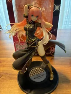 巡音ルカ　1/7 Tony Ver. フィギュア　中古　箱付きのサムネイル