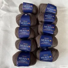 毛糸 グレージュ