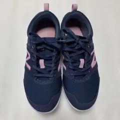 New Balance ネイビー ピンク スニーカー