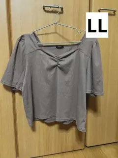 大きいサイズ　トップス　春服　夏服