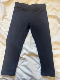 H&M 黒パンツ　92