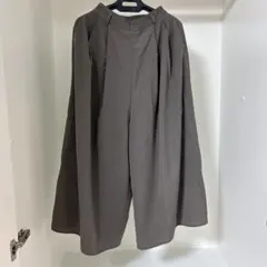 GU ブラウン プリーツ入り ガウチョパンツ