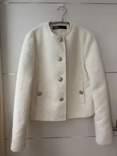 SAYURI♡様専用⭐︎ZARAホワイトノーカラージャケットXS新品未使用タグ付き