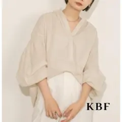 KBF 長袖ブラウス　チュニック　シアーシャツ　ブラウスのサムネイル