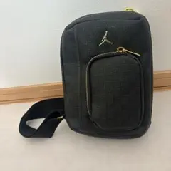 新品】NIKE JORDAN モノグラム スリングバッグ スエード ブラウン