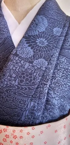 ちりめんの小紋、青