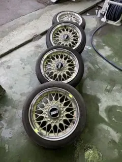 DANDISMO 15インチ ワイヤースポークホイールセット 4本　ワイザー DANDISMO 15インチ ワイヤースポークホイールセット 4本 ワイザー