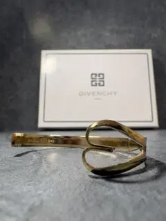 Givenchyゴールドバングル