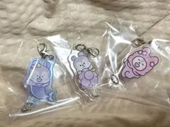 MANG つながるアクリルチャーム　BT21