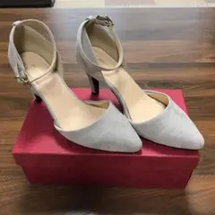 パンプス スウェード　22.5センチ