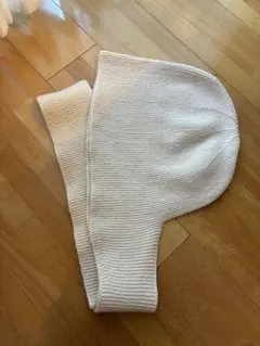 UNITED ARROWS ホワイト 未使用　フード付きマフラー