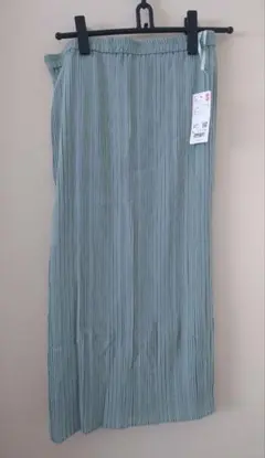 最終値下け！これからの季節に。シフォンプリーツナロースカート。新品未使用！