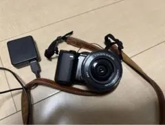 Sony NEX-5Rミラーレス一眼カメラ 充電器付き