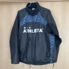ATHLETA ピステ・ウィンドブレーカー ブラック迷彩