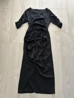 オケージョン　サテンワンピース