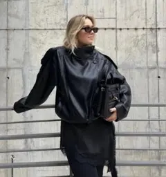 Item thumbnail for item 77b0c1be-7e2d-40fc-83a1-a39a387afae4