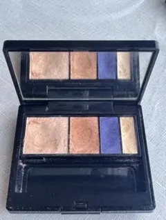 資生堂　クレ・ド・ポー ボーテ　オンブルクルールクアドリ　アイシャドー