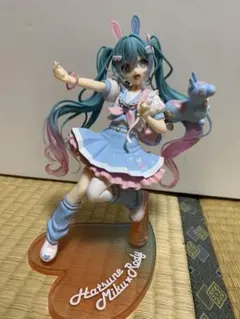 初音ミク　タイトーくじ　a賞　ロディ　フィギュア　制服　タイトー　くじ
