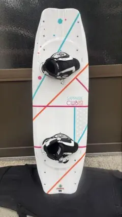CWB SAPPHIRE 134cm ウェイクボード ビンディングセット