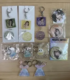 FRUITSZIPPER グッズ 【バラ売り相談可能⭕️】 FRUITS ZIPPER グッズまとめ売り11点 バラ売り可 - メルカリ